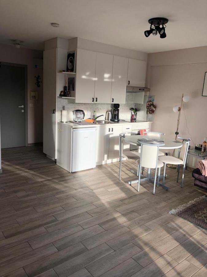 Apartamento Shiny Nice Studio At Ostende Exterior foto